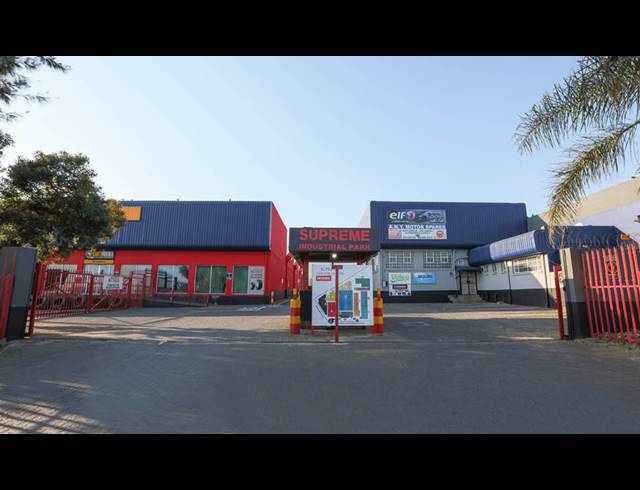 693M² WAREHOUSE TO LET IN STEELEDALE